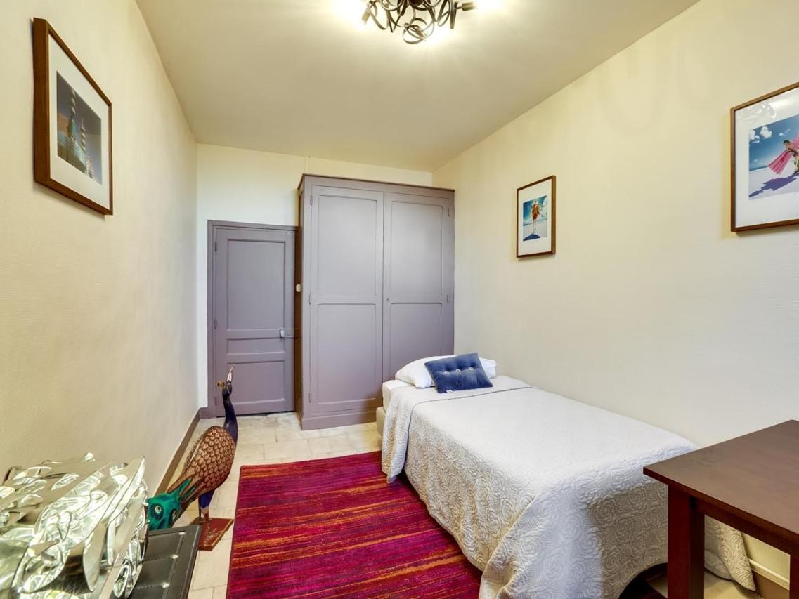 Le Seigneur De Bons Appartement Buitenkant foto